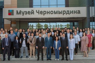 День знаний депутаты встретили со школьниками и студентами